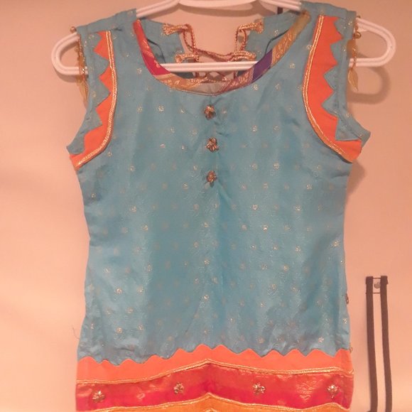 Indian Pakistani Shalwar kameez for 5 to 6 years old girl - Picture 2 of 3